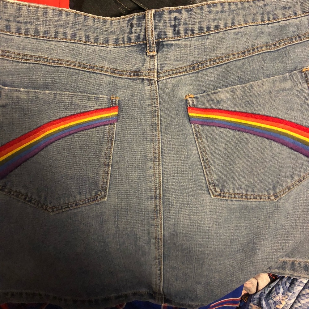 Forever 21 jean skirt with rainbow pockets 2X